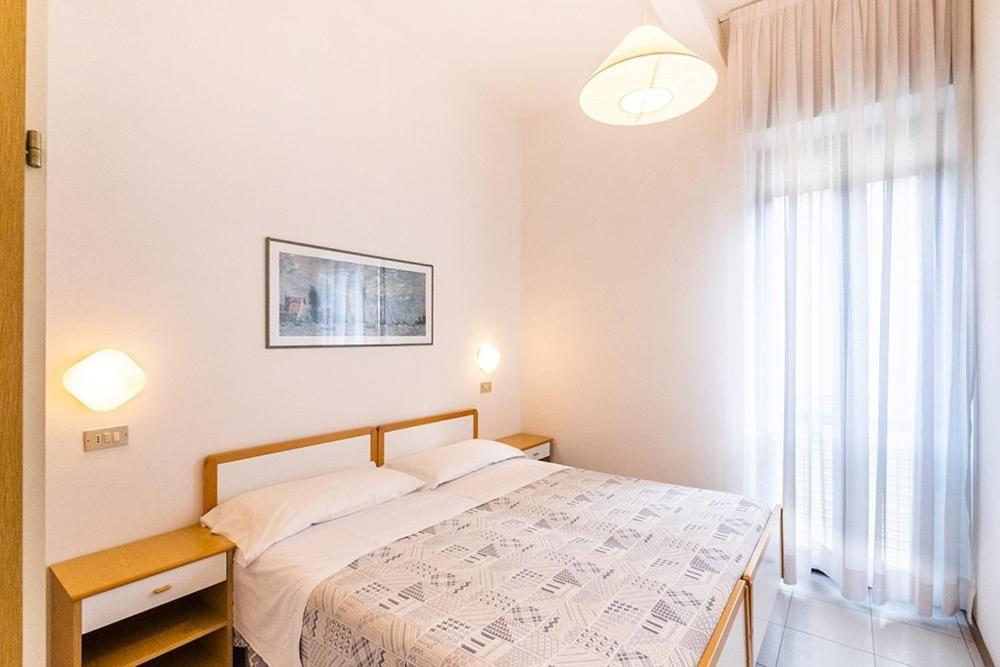 Residence Caterina Κατόλικα Εξωτερικό φωτογραφία